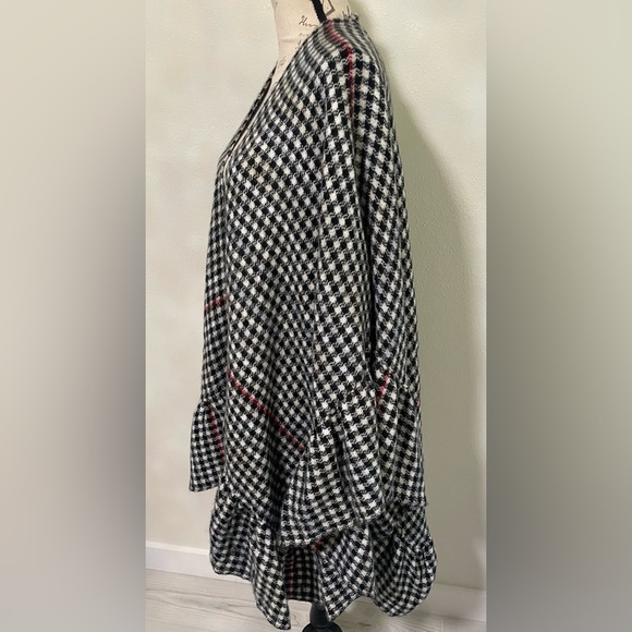 Torrid Gingham Stripe Ruffle Ruana Black Red OS - Picture 6 of 8